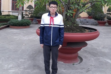 Cậu bé ung thư máu giành 3 giải Nhất ở 3 cuộc thi Tin học