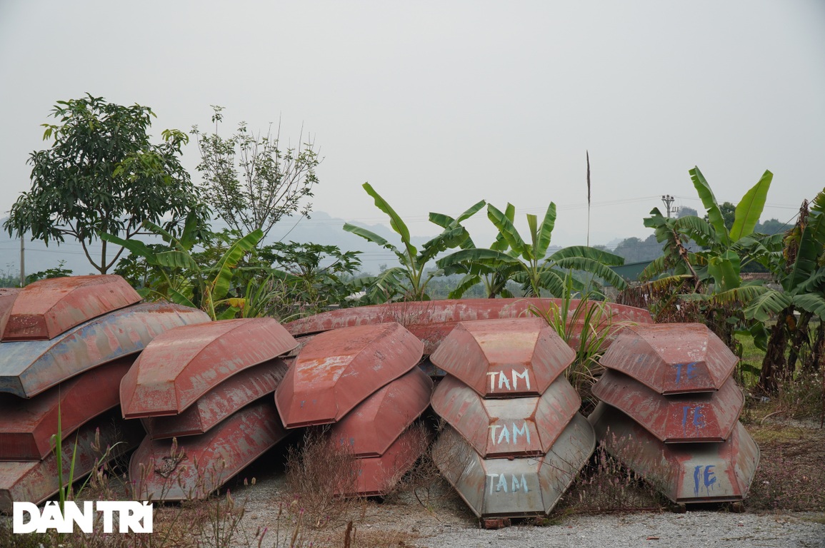 Hàng nghìn con đò nằm úp, Chùa Hương ảm đạm chưa từng có ngày đầu năm - 6 Hàng nghìn con đò nằm úp, Chùa Hương ảm đạm chưa từng có ngày đầu năm - 6