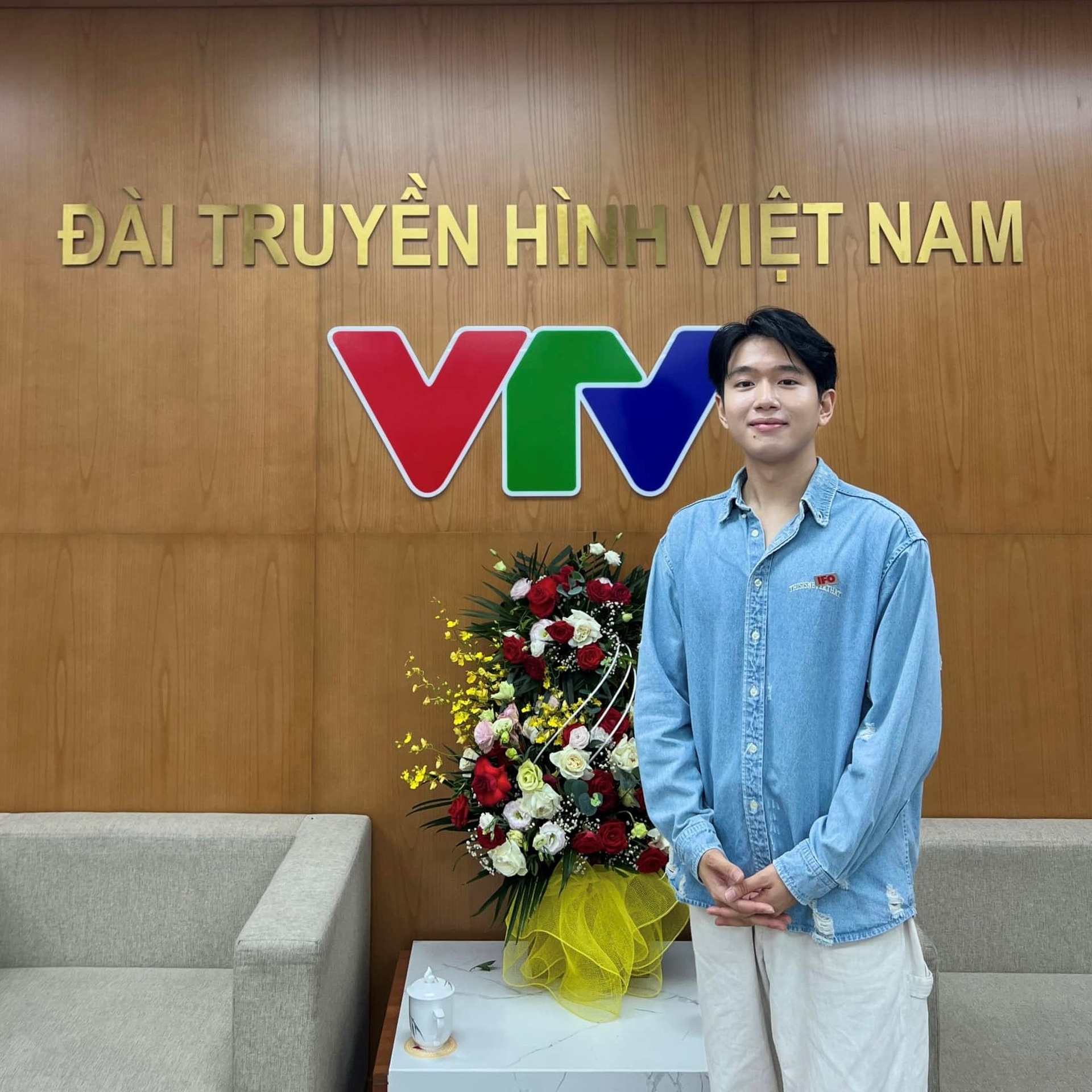 MC Thiện Khiêm mua đất ở tuổi 21, không thích được gọi là hot boy IELTS - 2 MC Thiện Khiêm mua đất ở tuổi 21, không thích được gọi là hot boy IELTS - 2