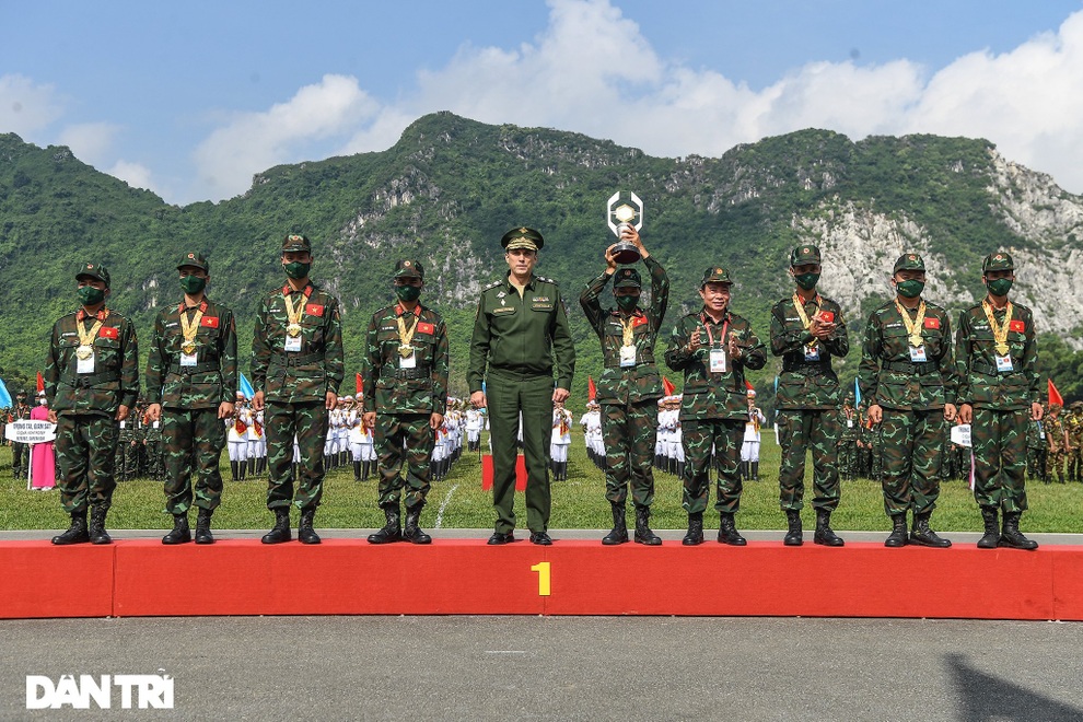 Việt Nam đoạt Huy chương Vàng Xạ thủ bắn tỉa tại Army Games 2021 - 4 Việt Nam đoạt Huy chương Vàng Xạ thủ bắn tỉa tại Army Games 2021 - 4