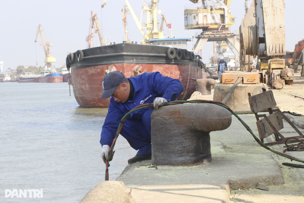 Cảng 150 tuổi ở Hải Phòng sắp hoàn thành sứ mệnh lịch sử - 12 Cảng 150 tuổi ở Hải Phòng sắp hoàn thành sứ mệnh lịch sử - 12