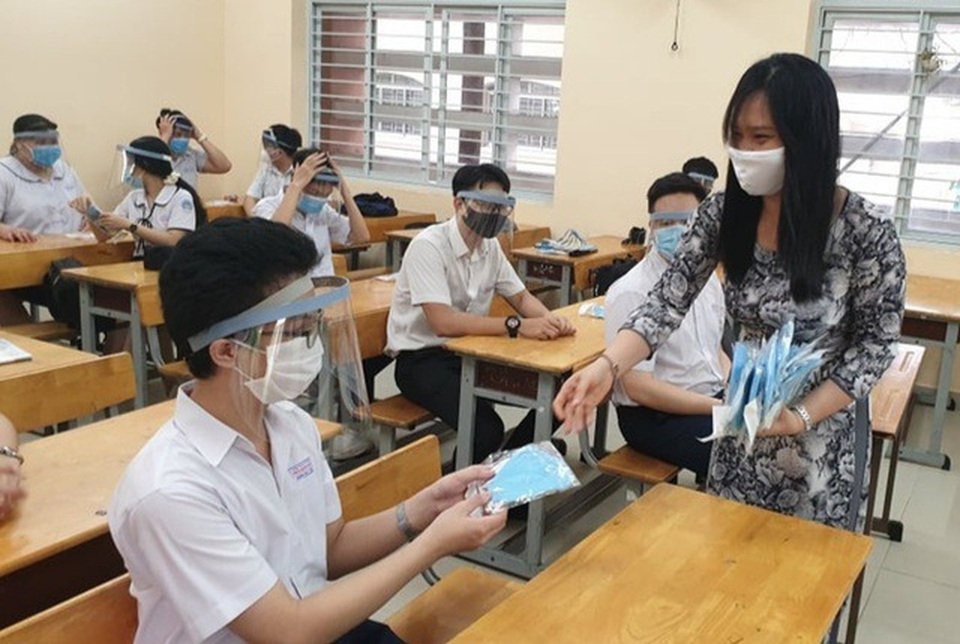 Một học sinh liên quan đến ca mắc Covid-19, toàn bộ 2.000 học sinh nghỉ học - 1 Một học sinh liên quan đến ca mắc Covid-19, toàn bộ 2.000 học sinh nghỉ học - 1