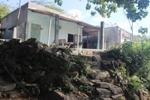 Bình Định: Ẩn họa những ngôi nhà “treo” lưng chừng núi