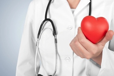 5 cơ sở y tế từ chối cấp cứu bệnh nhân: Vi phạm pháp luật và lời thề y đức?