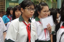 Trung tâm dạy thêm than khi phải “rút” khỏi trường học