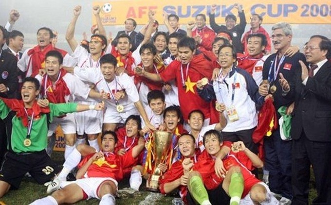 Tuyển Việt Nam lên chức vô địch AFF Cup 2008 với một hành trình khó khăn khó tin.