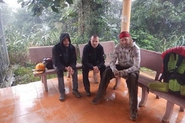 Phát hiện và xử phạt 3 du khách nước ngoài đi du lịch trái phép