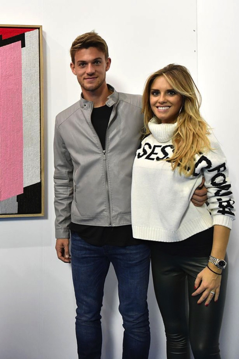 Bà xã xinh đẹp của Daniele Rugani xót xa trước đại dịch Covid-19 - 1 Bà xã xinh đẹp của Daniele Rugani xót xa trước đại dịch Covid-19 - 1