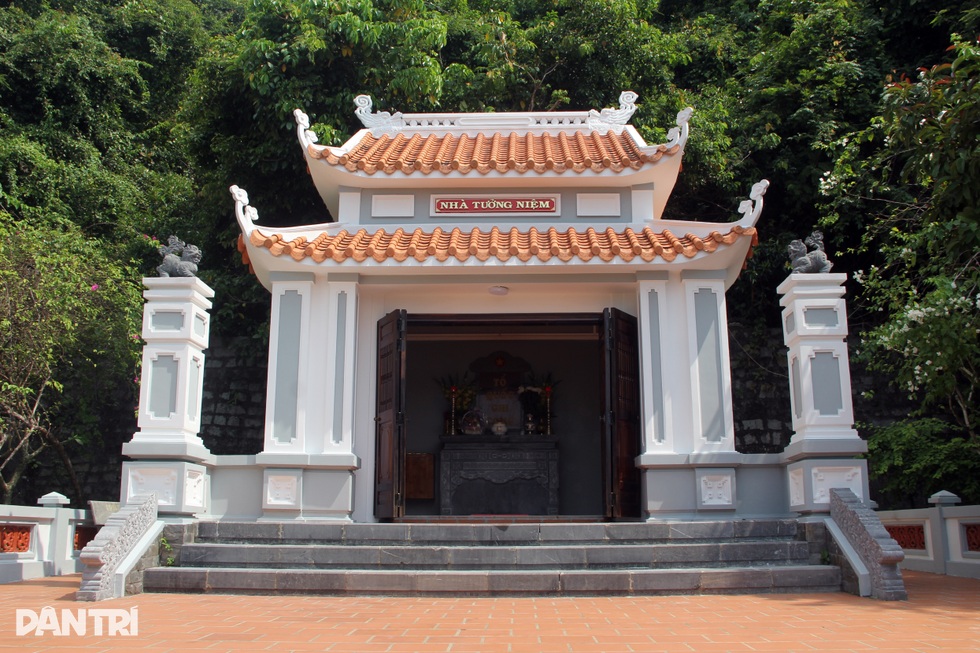 Chuyện chưa kể về hòn đá đặc biệt giúp tìm được 2 liệt sỹ sau gần 20 năm - 5 Chuyện chưa kể về hòn đá đặc biệt giúp tìm được 2 liệt sỹ sau gần 20 năm - 5