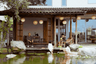 Thế chấp nhà thành phố vay nợ, vợ chồng về làng sống thảnh thơi