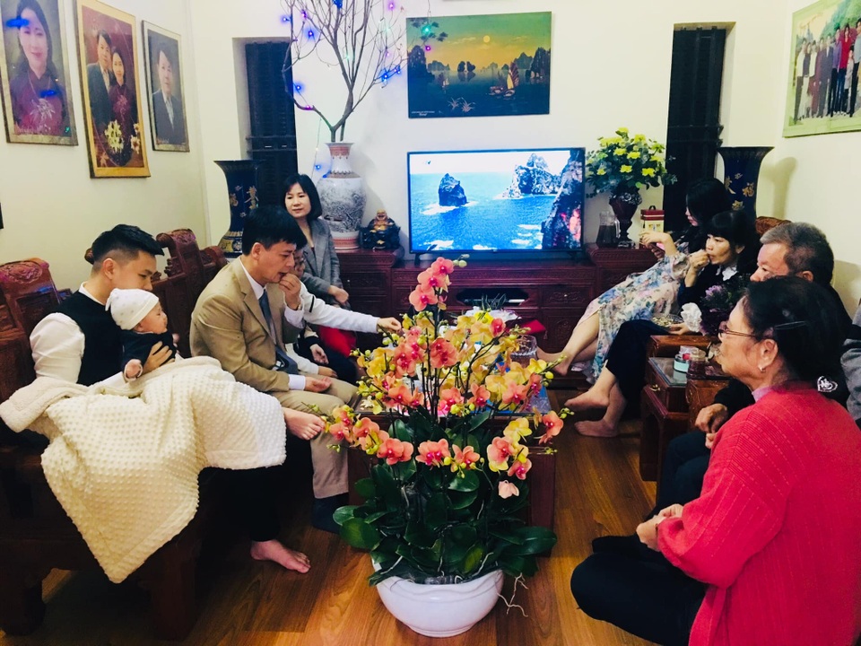Xuân đến gia đình sum vầy! - 3 Xuân đến gia đình sum vầy! - 3