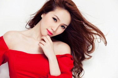 Bảo Thy bật mí bí quyết có làn da trắng mịn