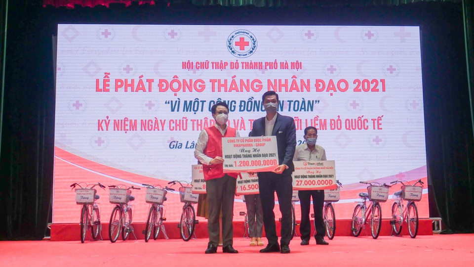 Vinapharma - Group hưởng ứng Lễ phát động Tháng nhân đạo - 3 Vinapharma - Group hưởng ứng Lễ phát động Tháng nhân đạo - 3