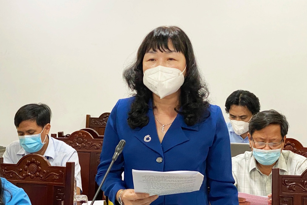 Thứ trưởng Lê Văn Thanh: Tiền hỗ trợ cần sớm đến tay người dân ở Tây Ninh - 2 Thứ trưởng Lê Văn Thanh: Tiền hỗ trợ cần sớm đến tay người dân ở Tây Ninh - 2