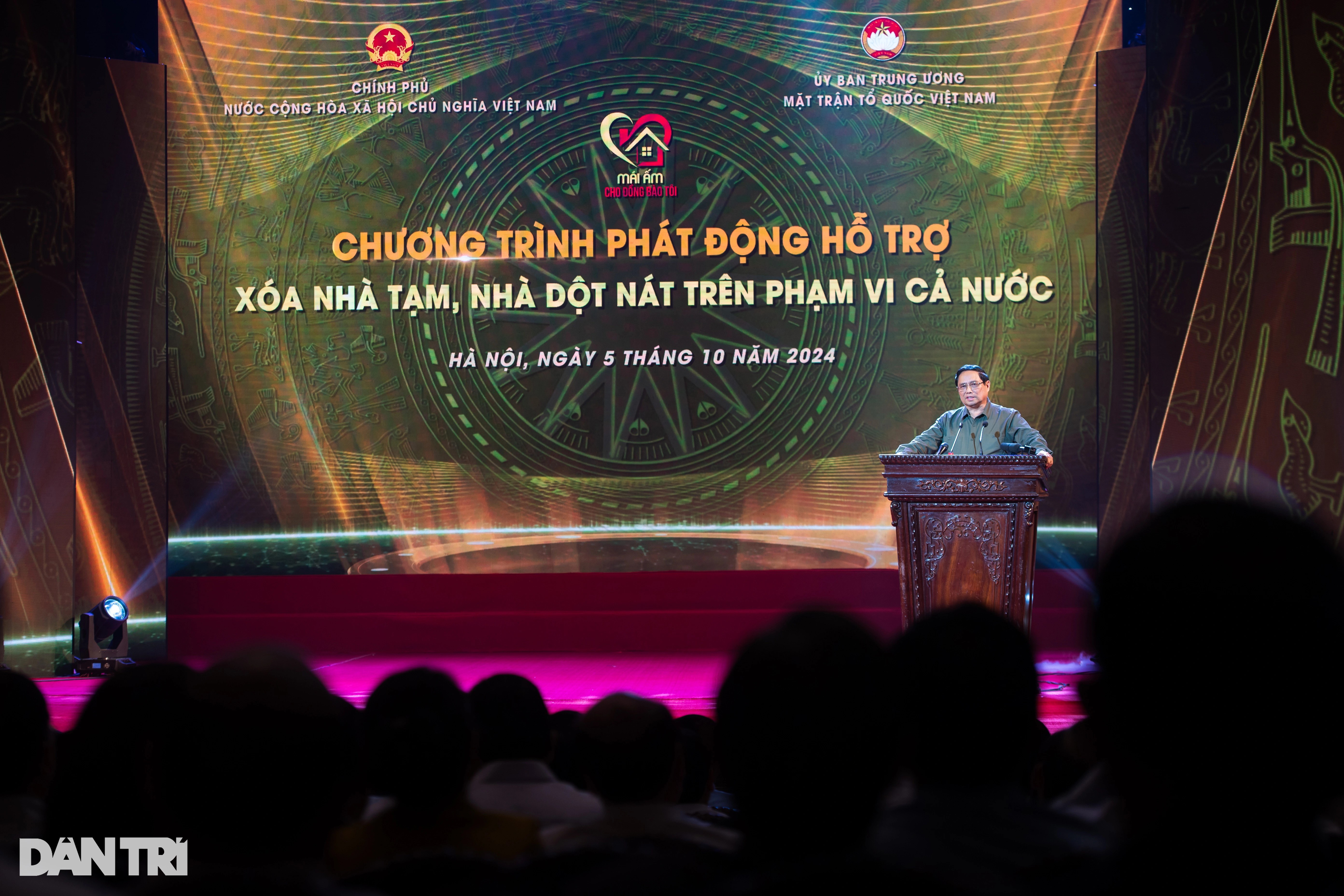 Kỳ 1: Giúp người dân an cư - từ chủ trương đến hành động - 1 Kỳ 1: Giúp người dân an cư – từ chủ trương đến hành động