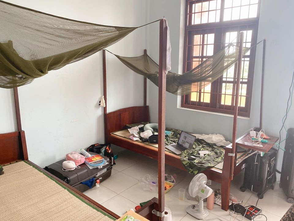 Cùng chuyến bay với 2 ca mắc Covid-19, Minh Tú nói sao? - 6 Cùng chuyến bay với 2 ca mắc Covid-19, Minh Tú nói sao? - 6