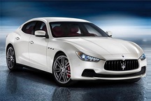 Maserati triệu hồi Quattroporte và Ghibli