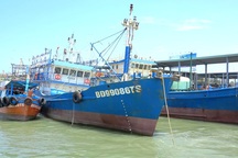 Ngư dân khốn đốn vì nhiều tàu vỏ thép vừa đóng đã hư hỏng