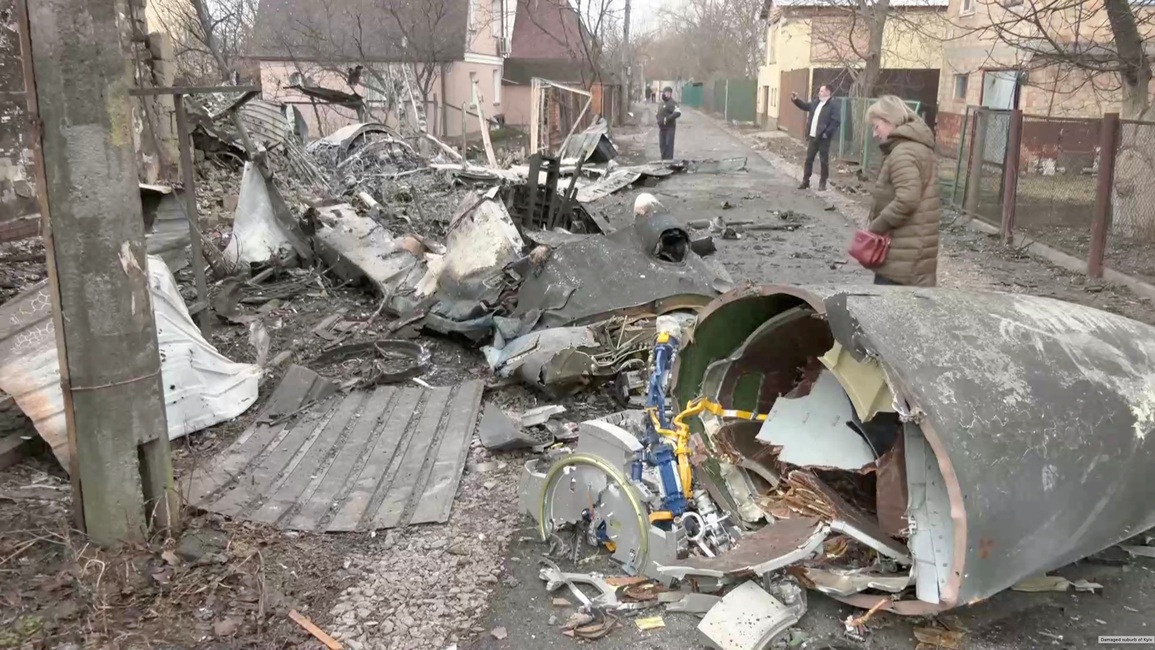 Ukraine tan hoang trong mưa bom bão đạn - 17 Ukraine tan hoang trong mưa bom bão đạn - 17