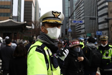 Dịch Covid-19 ở Hàn Quốc: ĐSQ Việt Nam sẵn sàng bảo hộ công dân trong trường hợp cần thiết