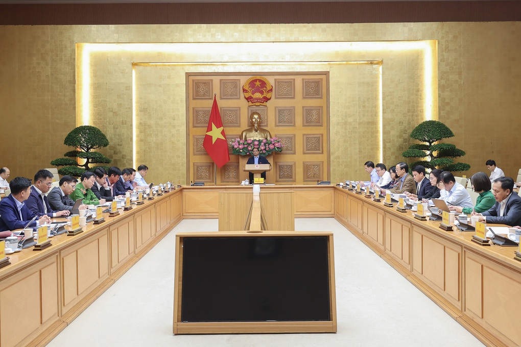 Дані мають бути на біржі, а не залишені «на килимі та під нігтями» - 2 Dữ liệu phải lên sàn giao dịch, không để “trên trải thảm dưới rải đinh” - 2