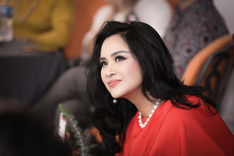 Nét đẹp của các BTV, MC khi không lên sóng vẫn hút khán giả - 4 Nét đẹp của các BTV, MC khi không lên sóng vẫn hút khán giả - 4