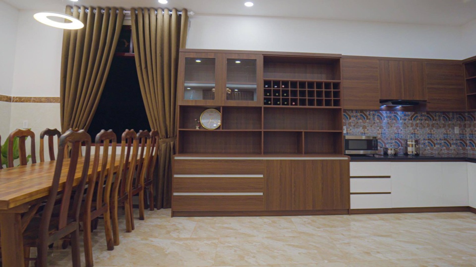 Cận cảnh nhà gần 2,5 tỷ đồng H’Hen Niê mới sửa cho ba mẹ - 8 Cận cảnh nhà gần 2,5 tỷ đồng H’Hen Niê mới sửa cho ba mẹ - 8