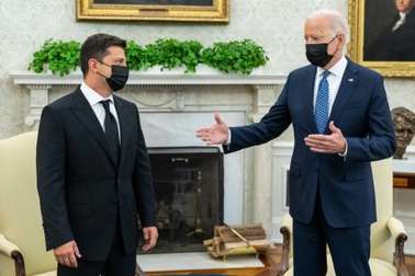 Chiến thuật của Mỹ nhằm tránh đối đầu trực diện với Nga tại Ukraine