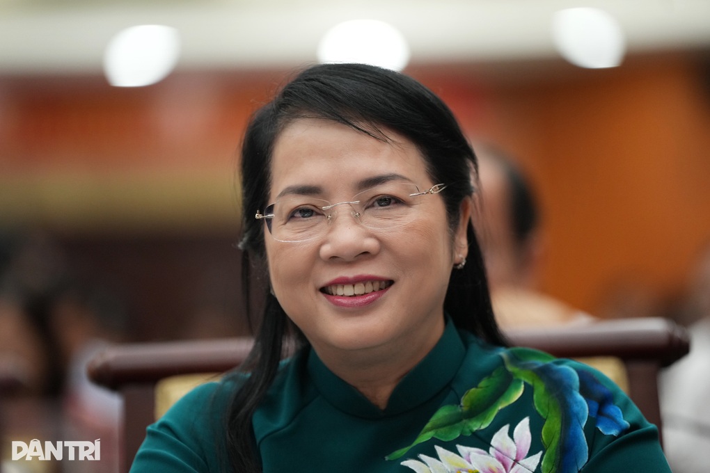 Bà Trần Kim Yến làm Chủ nhiệm Ủy ban Kiểm tra Thành ủy TPHCM - 1 Bà Trần Kim Yến làm Chủ nhiệm Ủy ban Kiểm tra Thành ủy TPHCM - 1