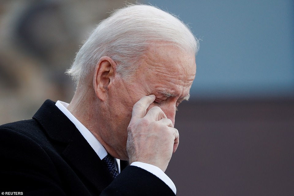 Ông Biden tạm biệt quê nhà, đến Washington bắt đầu các nghi thức nhậm chức - 1 Ông Biden tạm biệt quê nhà, đến Washington bắt đầu các nghi thức nhậm chức - 1