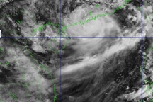 Bão Wipha tăng lên gần cấp 12 giật cấp 15, cách Quảng Ninh hơn 600km
