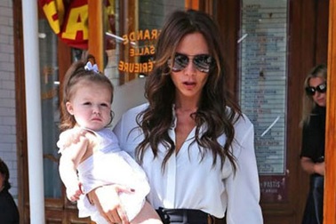 Gia đình Becks định hướng tương lai “con gái rượu”