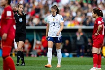 Tiền đạo Mỹ bị ám ảnh sau pha bỏ lỡ phạt đền ở trận gặp tuyển nữ Việt Nam