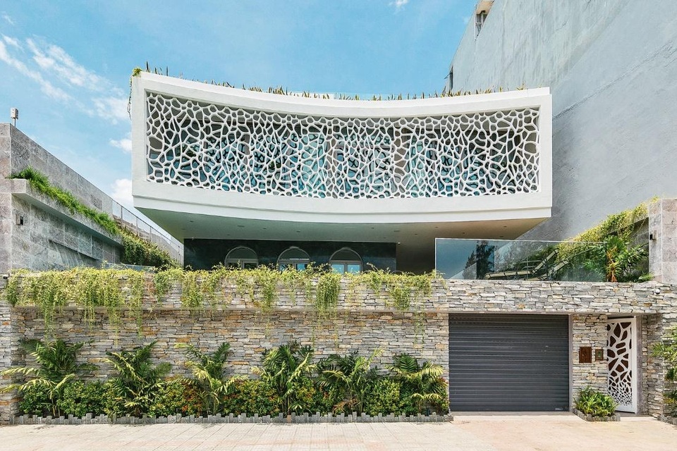 Biệt thự san hô ở Đà Nẵng nổi bật trên báo Mỹ nhờ thiết kế độc lạ - 1 Biệt thự san hô ở Đà Nẵng nổi bật trên báo Mỹ nhờ thiết kế độc lạ - 1