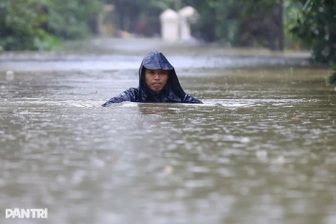 Bao giờ Huế và Đà Nẵng giảm mưa?