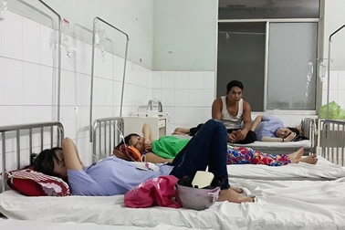 91 công nhân nhập viện nghi ngộ độc thực phẩm