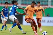 HAGL thua đậm CLB TPHCM, PVF-CAND bất ngờ đánh bại SL Nghệ An