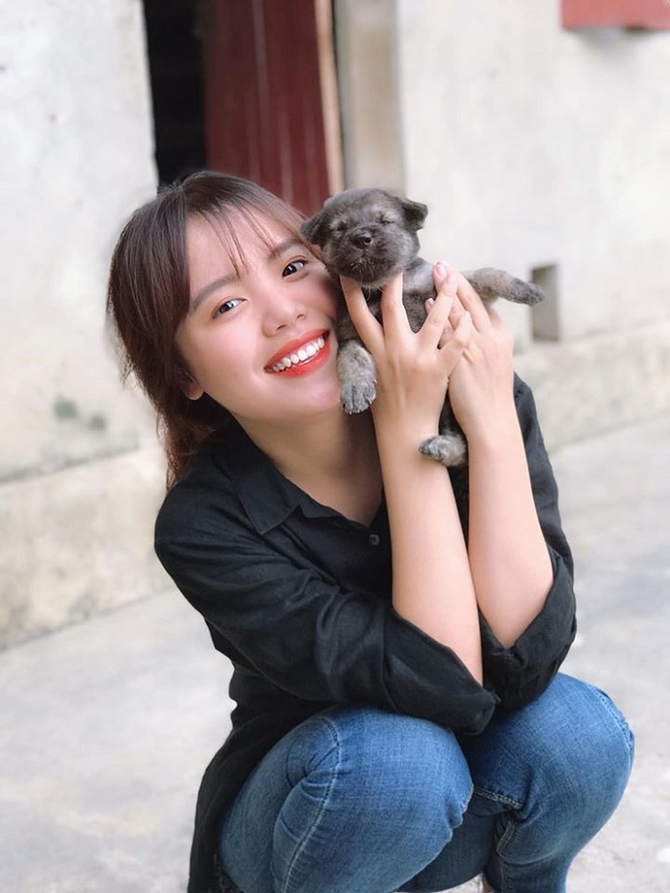 Cô gái bất ngờ nổi tiếng với danh xưng chị tổng đài - 1 Cô gái bất ngờ nổi tiếng với danh xưng chị tổng đài - 1
