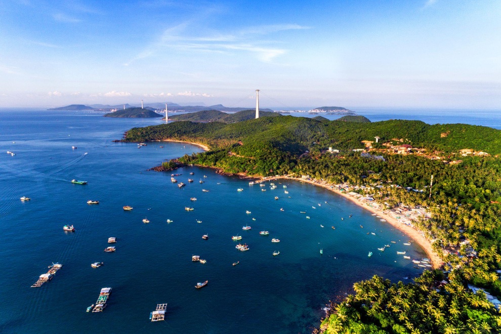 Tỉnh Kiên Giang hợp tác Traveloka quảng bá Phú Quốc là điểm đến an toàn, sẵn sàng đón khách quốc tế - 1 Tỉnh Kiên Giang hợp tác Traveloka quảng bá Phú Quốc là điểm đến an toàn, sẵn sàng đón khách quốc tế - 1