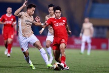 Tuyển thủ Bùi Hoàng Việt Anh nhập viện cấp cứu