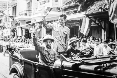 Kìm đà phình bộ máy nhà nước, bài học từ quyết sách thời chống Mỹ
