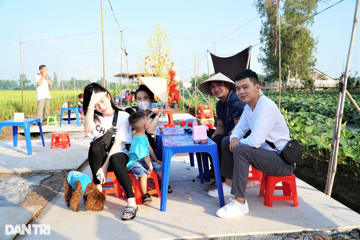 Mùng một Tết ghé quán chay mọc giữa ruộng hot nhất miền Tây - 7 Mùng một Tết ghé quán chay mọc giữa ruộng hot nhất miền Tây - 7