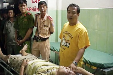 Xin đểu không được dọa chém CSGT