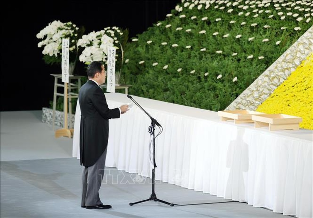 Chủ tịch nước dự Lễ Quốc tang cố Thủ tướng Nhật Bản Abe Shinzo - 3 Chủ tịch nước dự Lễ Quốc tang cố Thủ tướng Nhật Bản Abe Shinzo - 3