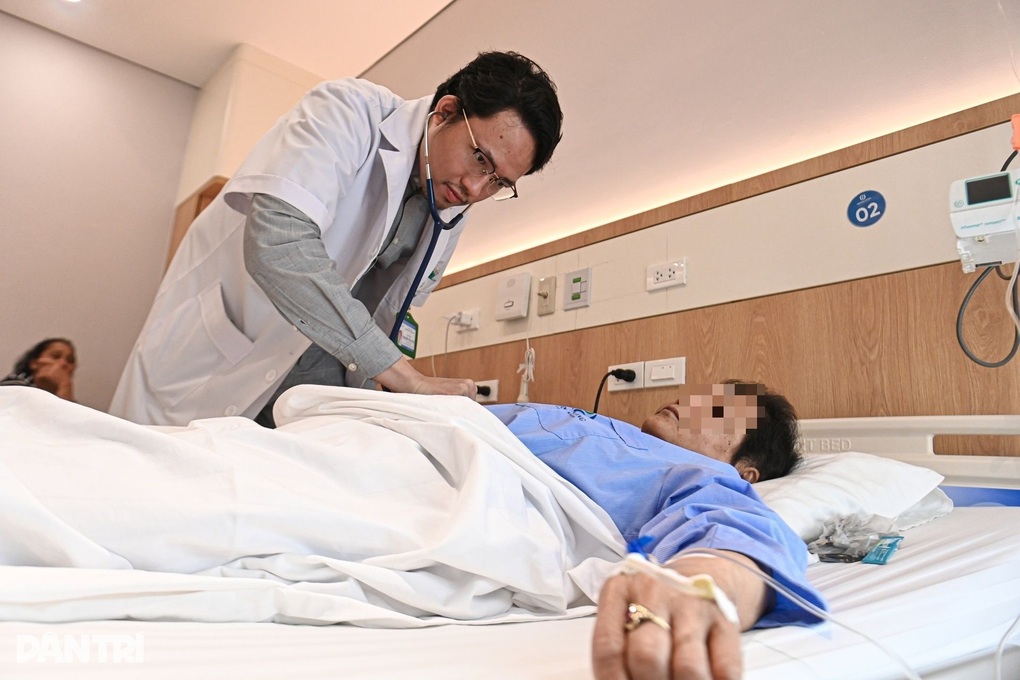 Vắc xin ung thư mARN của Nga gây chú ý: Bác sĩ nói điều quan trọng - 2