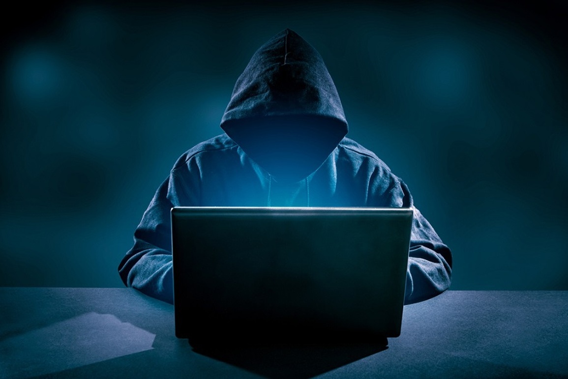 Nhóm hacker Nga bắt đầu Nhóm hacker Nga bắt đầu