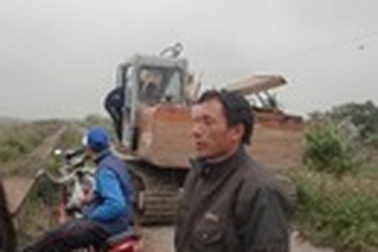 "Xã hội đen" được giao quản lý đầm ông Vươn? 