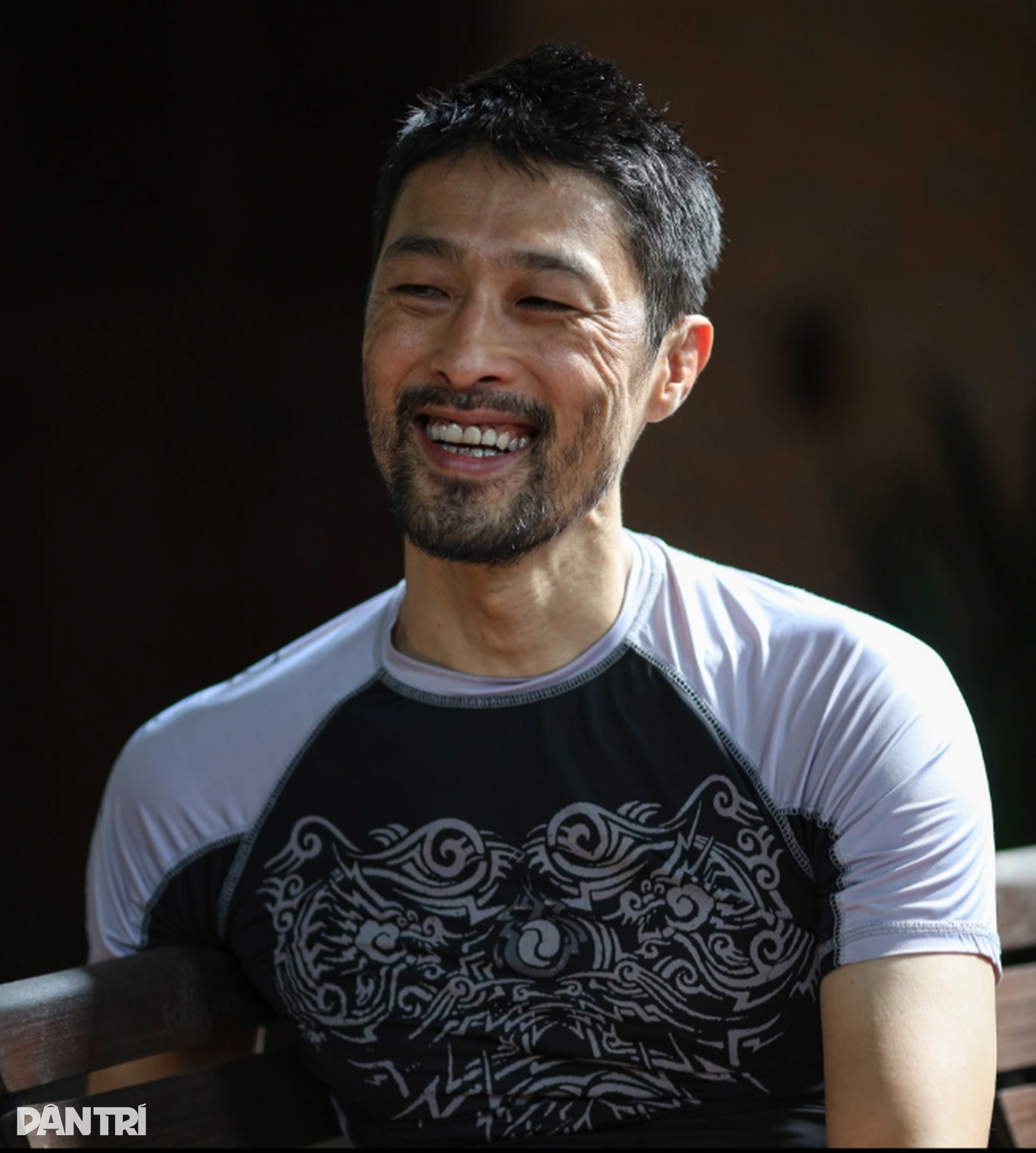 Johnny Trí Nguyễn: Từ tài tử phim hành động đến cuộc sống bí ẩn ở tuổi 51 - 14 Johnny Trí Nguyễn: Từ tài tử phim hành động đến cuộc sống bí ẩn ở tuổi 51 - 14