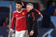 Muốn giữ ghế, Solskjaer phải giúp Man Utd đánh bại Tottenham bằng cách nào?
