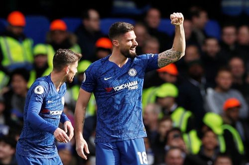 Chelsea 2-1 Tottenham: Hat-trick chiến thắng cho Lampard - 11 Chelsea 2-1 Tottenham: Hat-trick chiến thắng cho Lampard - 11